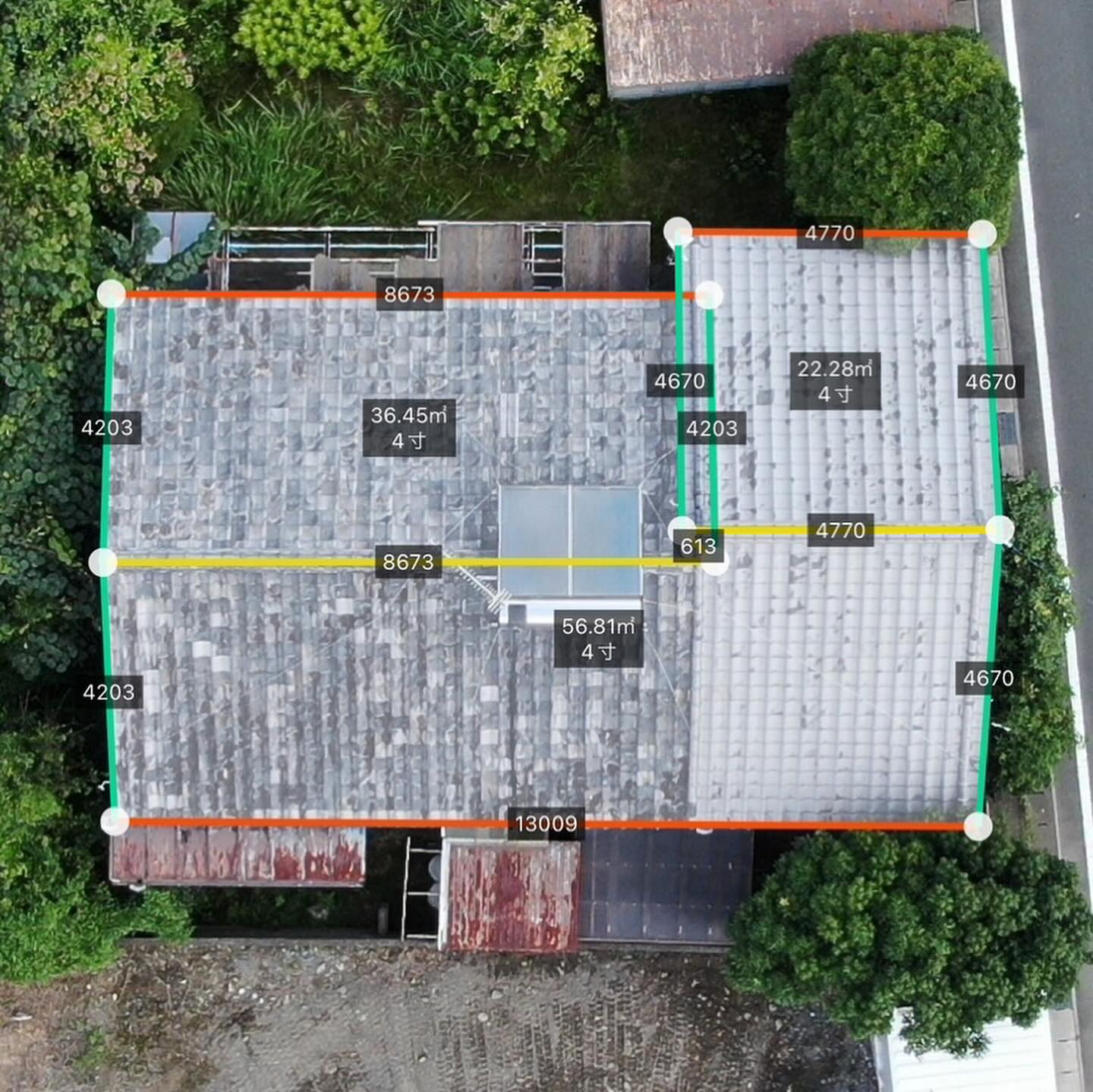 🏠✨私たちは浜松で最新のドローン技術を活用し、住宅やマンショ...