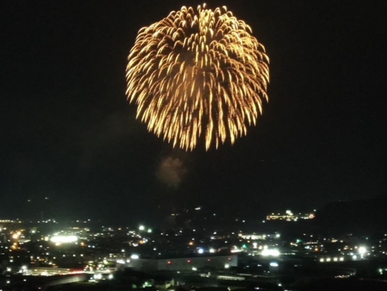 弊社のドローン空撮サービスのご紹介です🚁✨